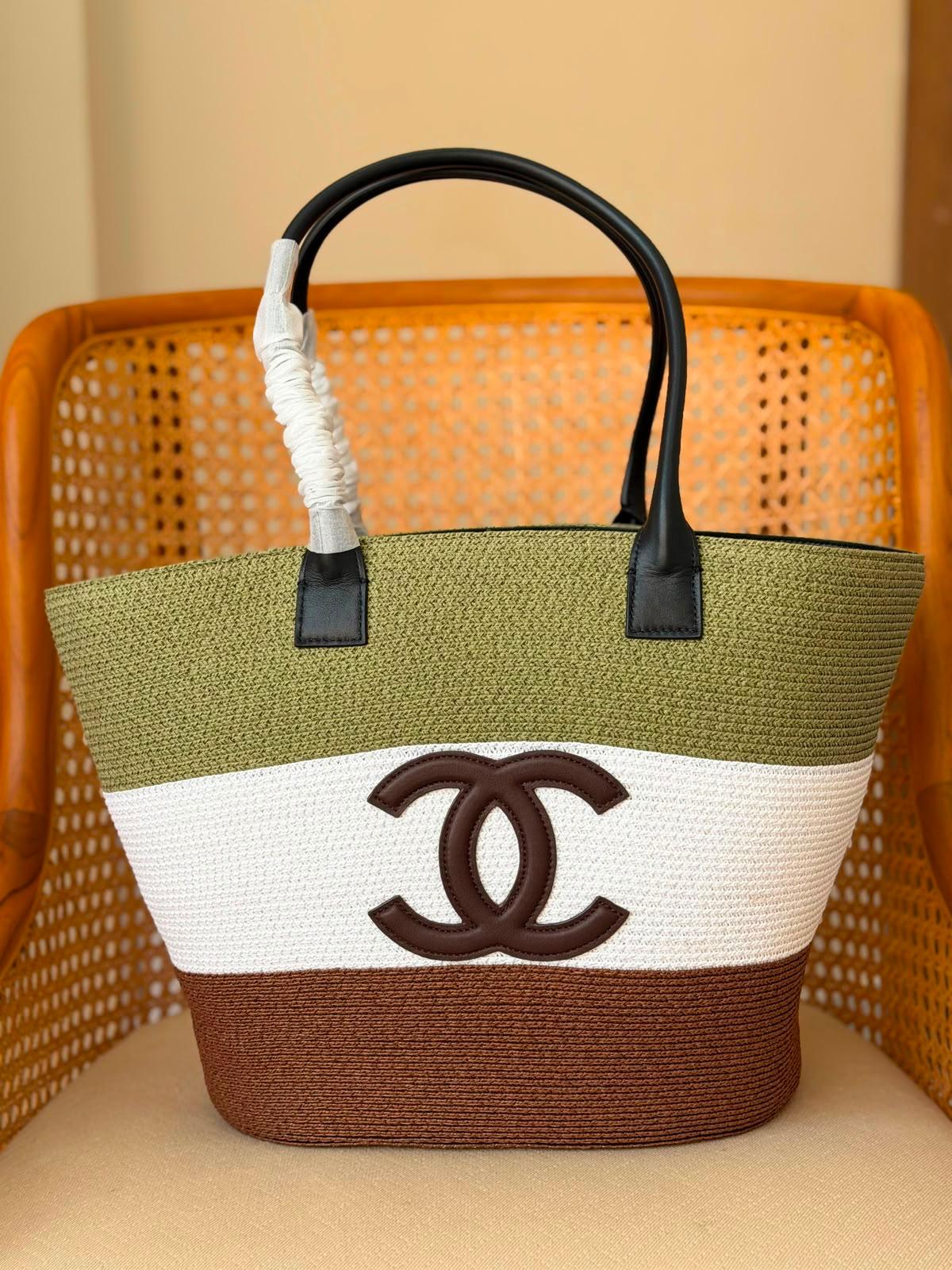 Chanel Coco Beach 2026 Maxi Shopping Bag