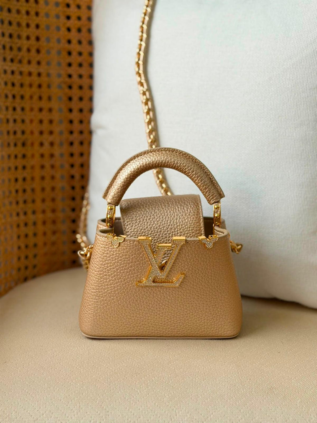 Louis Vuitton Capucines Nano Bag