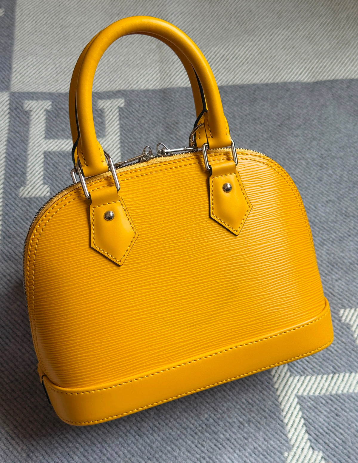 Louis Vuitton Alma BB Bag - 4