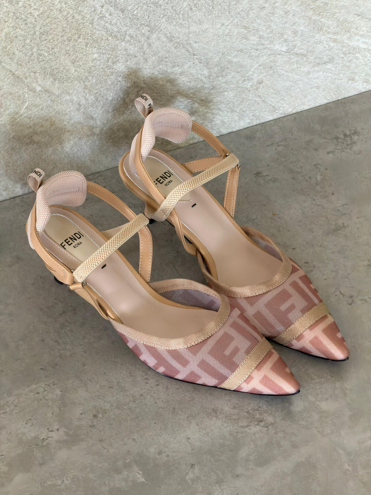 Fendi Colibrì Slingback Pumps - 2