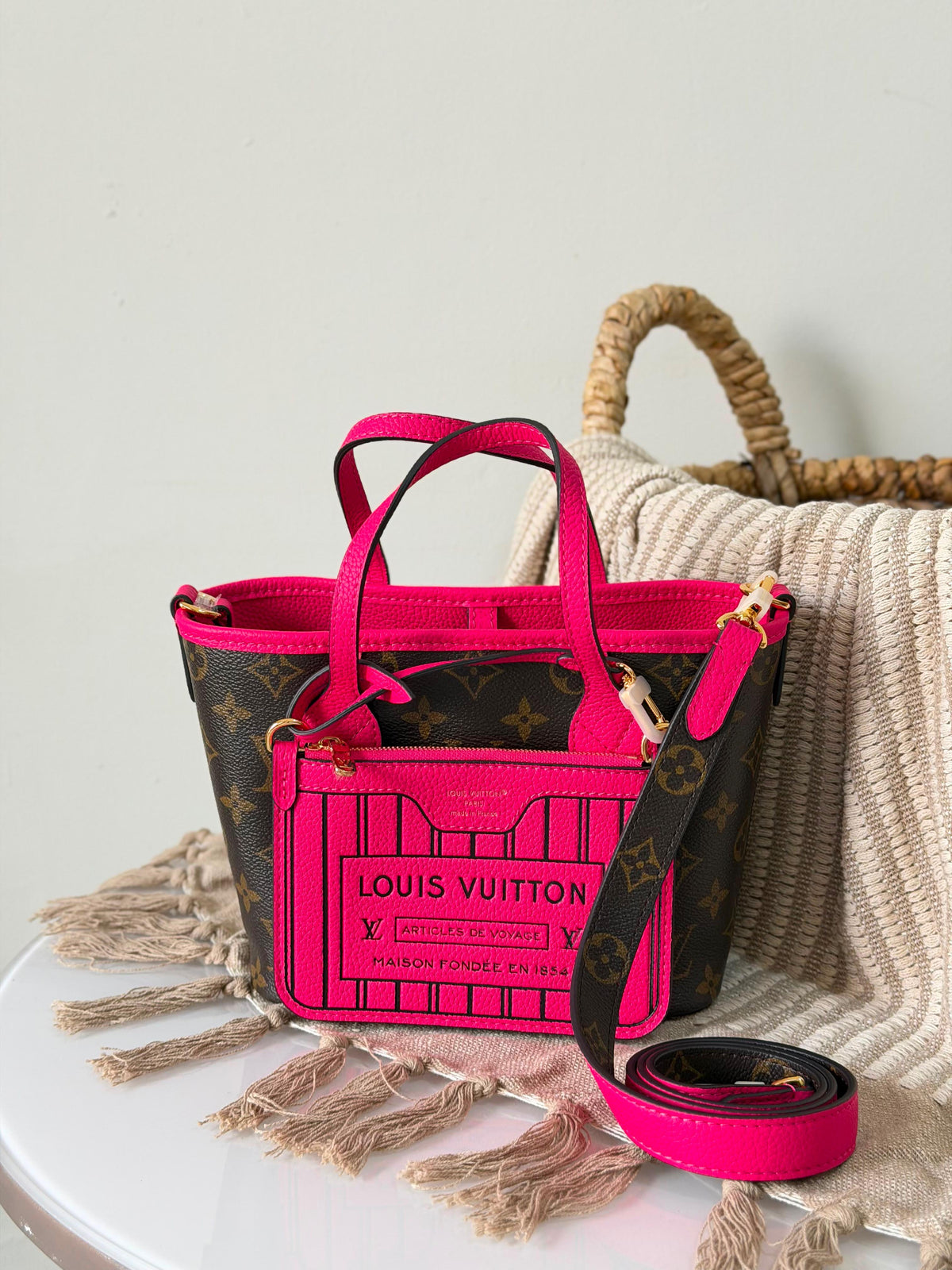 Louis Vuitton Neverfull Bandoulière Inside Out BB Bag - 3