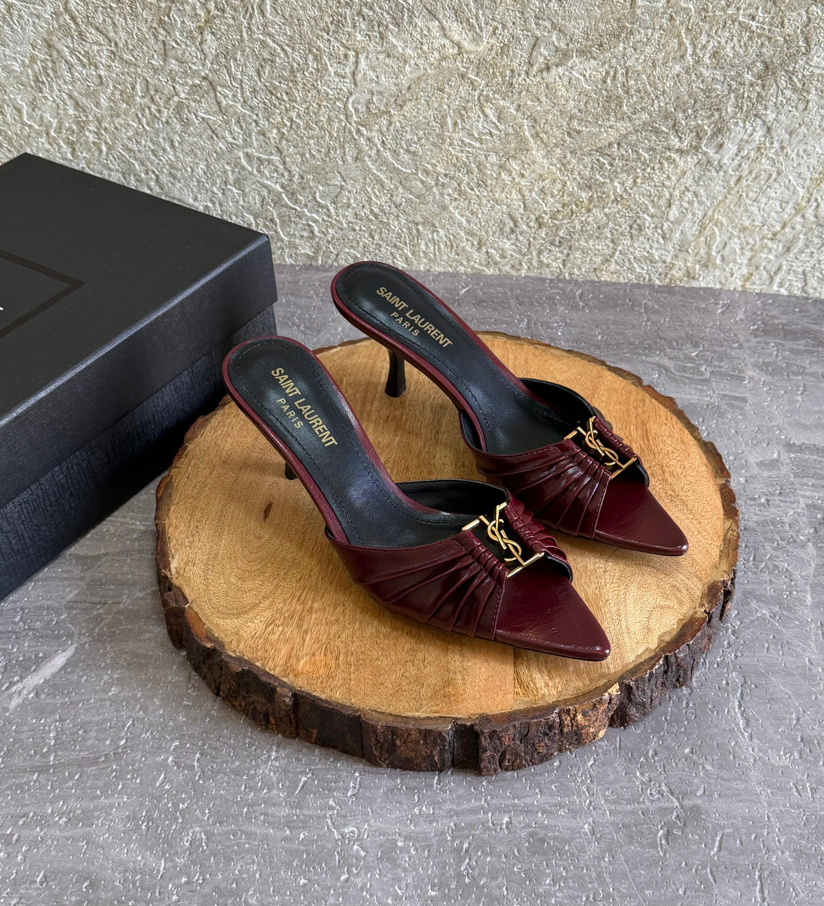 Saint Laurent Babylone Mules