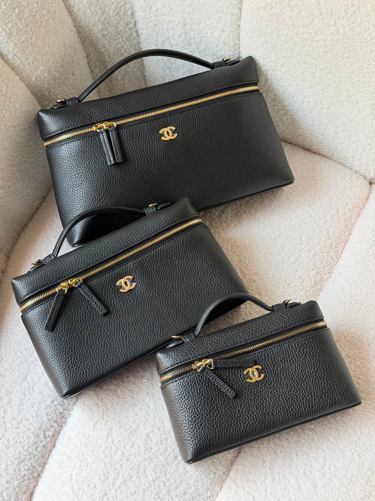 Chanel Vanity Case with Chain (19 Cm & 23 Cm & 28 Cm) - 2