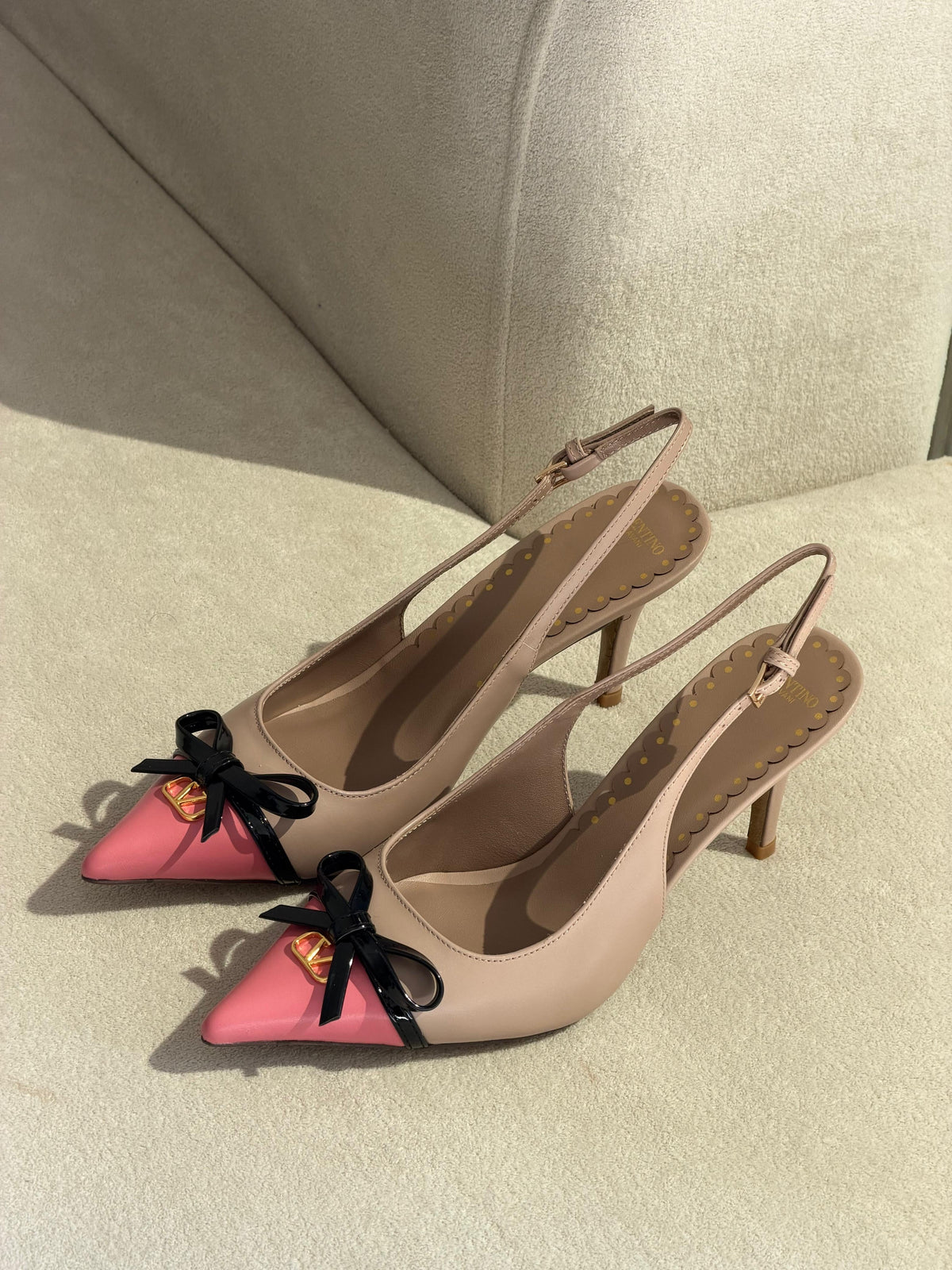 Valentino Garavani Pumps - 2